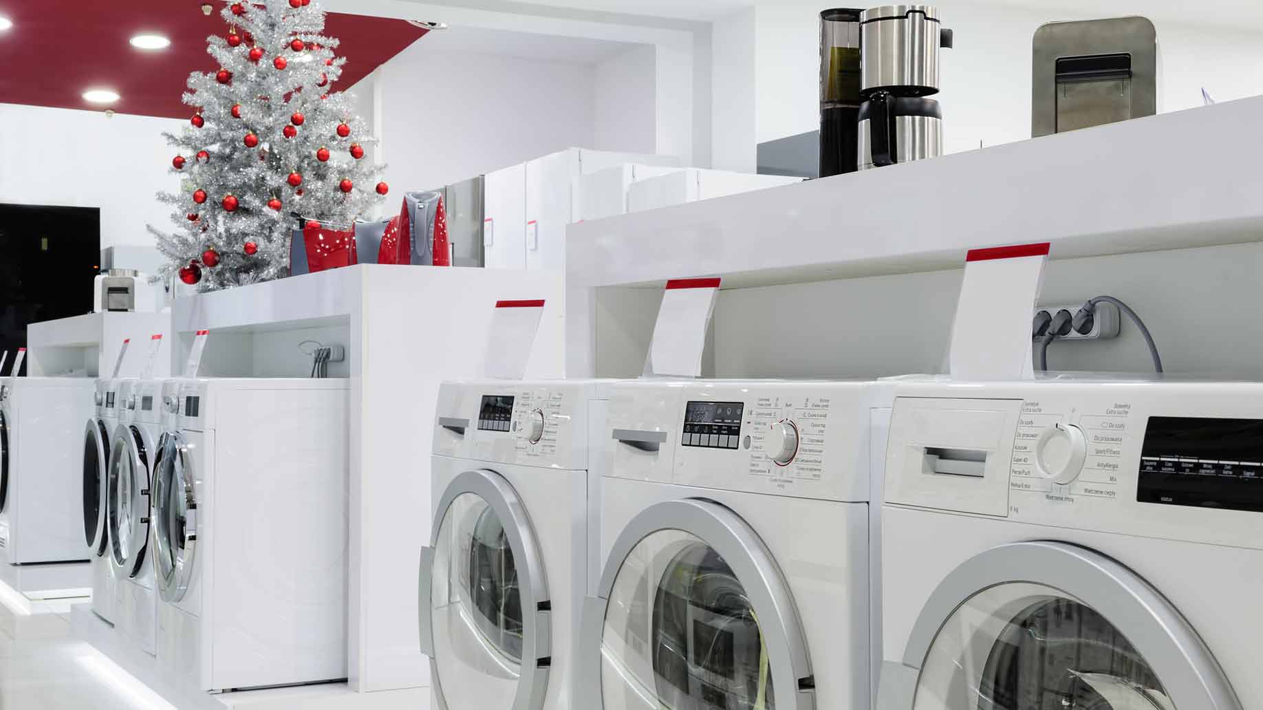 When Is the Best Time of Year to Buy Large Appliances?