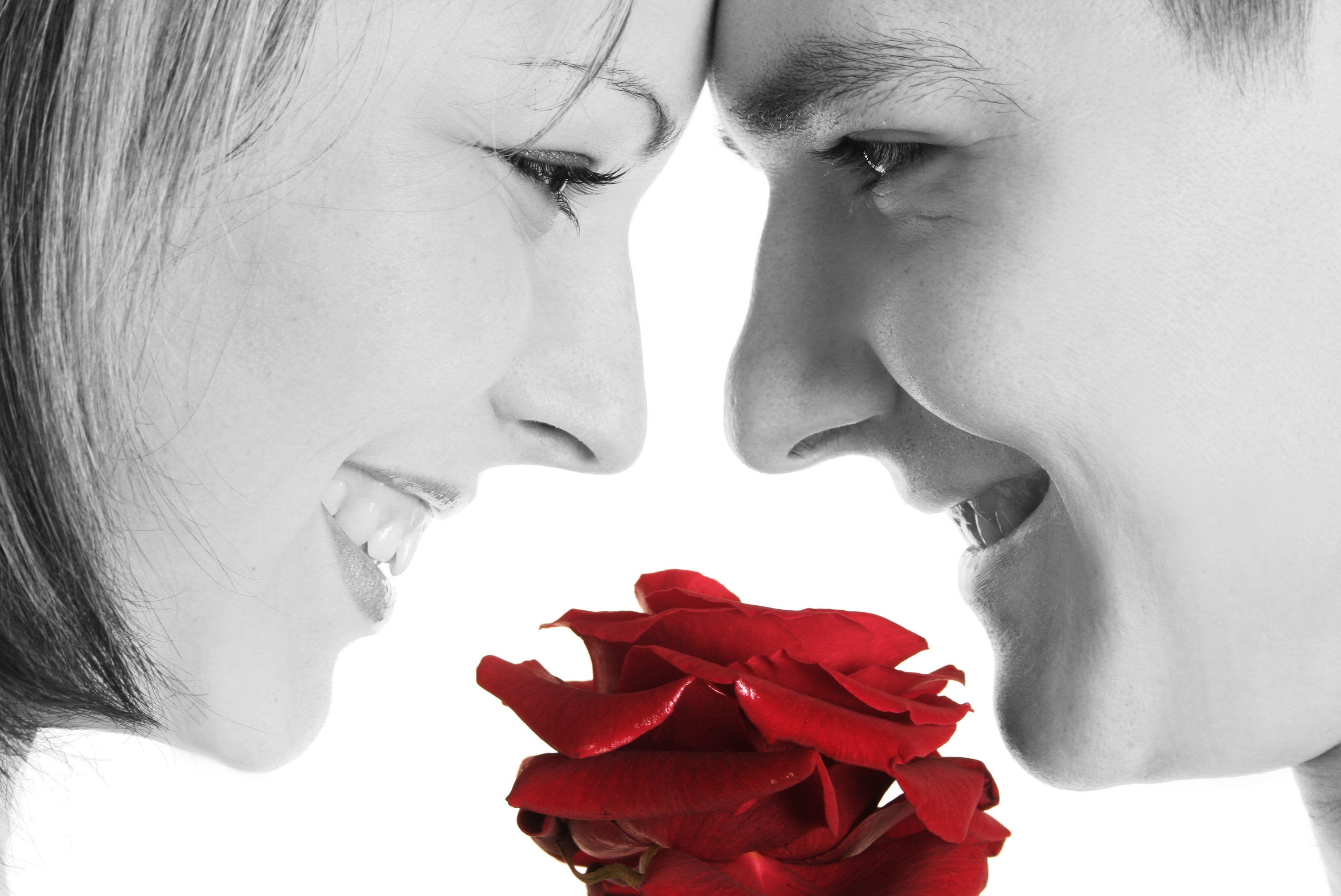 10 Romantic Inexpensive Gift Ideas For Your Girlfriend Or Wife