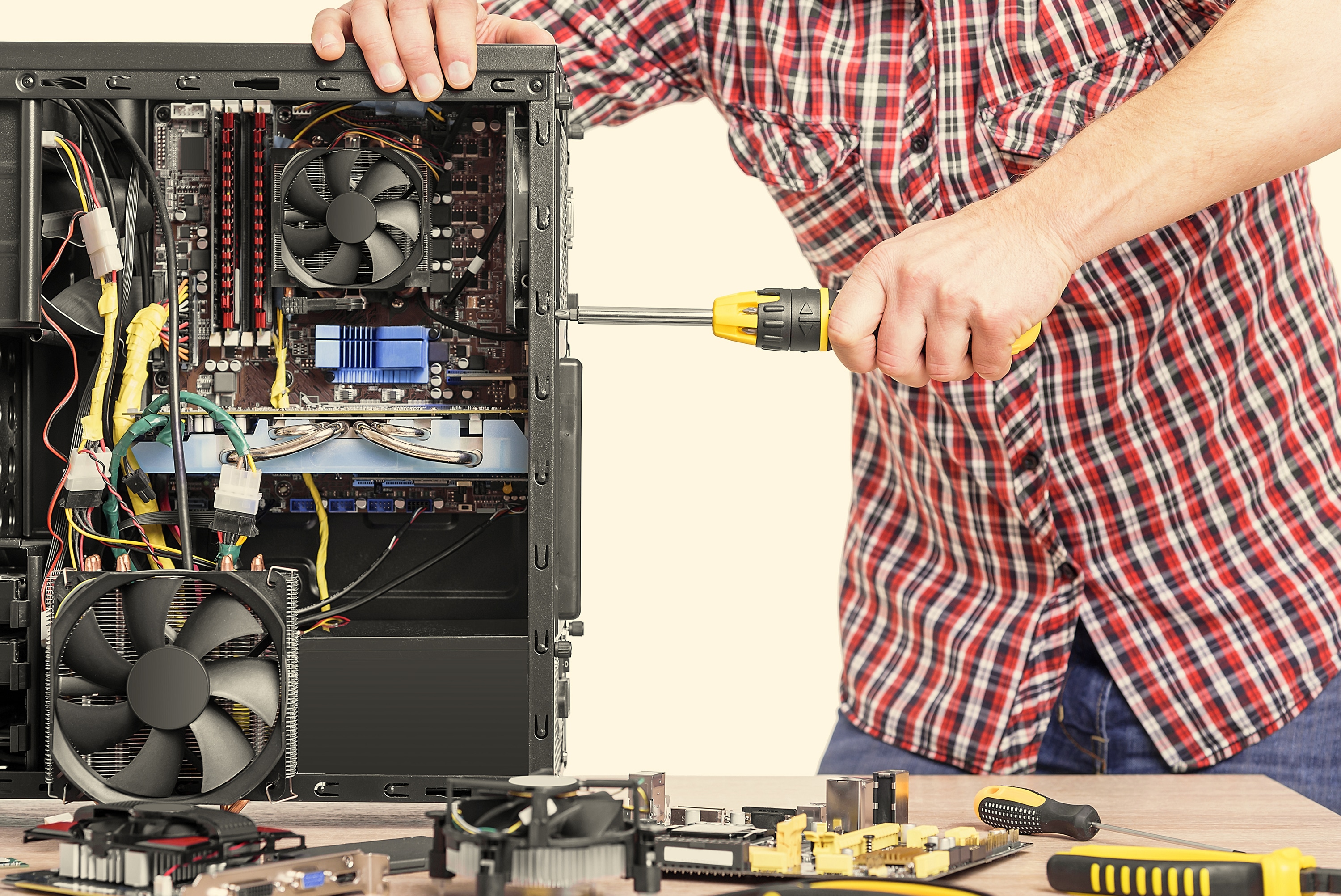 20 Essential Computer Maintenance Tips Checklist For Longer