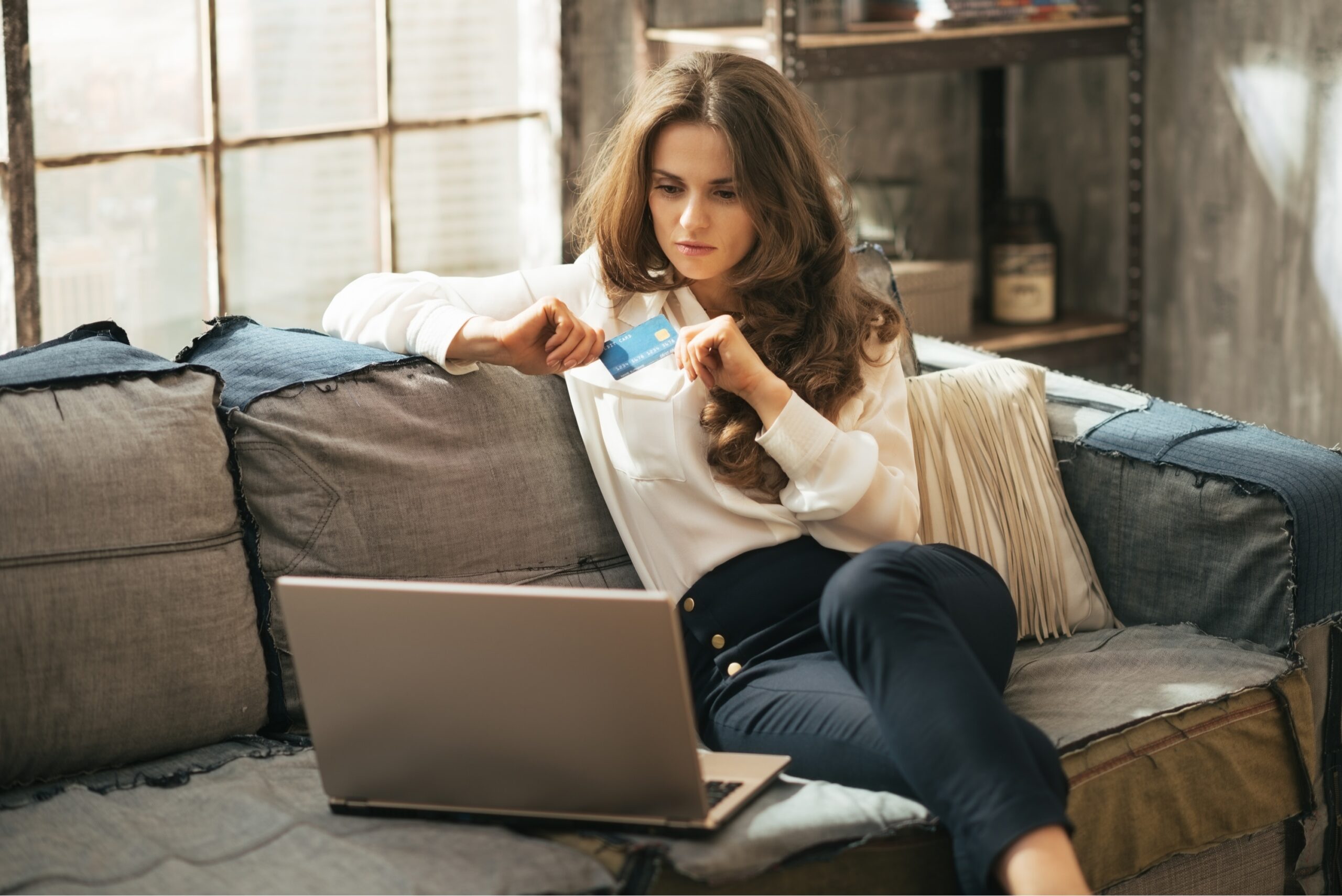 Female Pay Rent How to Pay Rent With a Credit Card - Should You Do It?