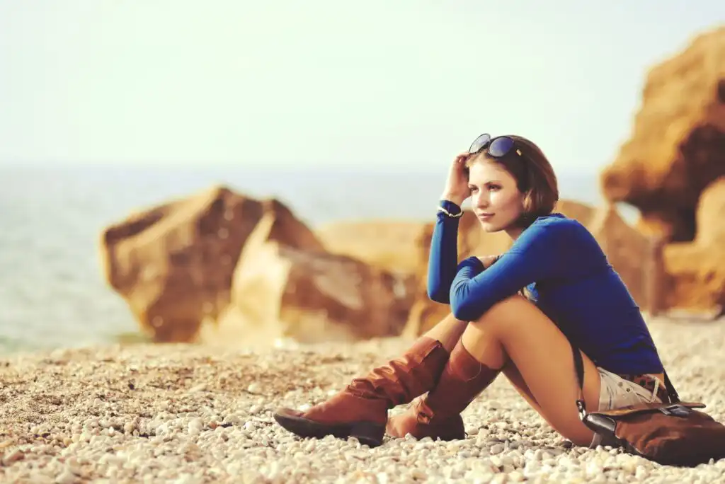 9 Ways to Make Your Clothes Look More Expensive & Fashionable